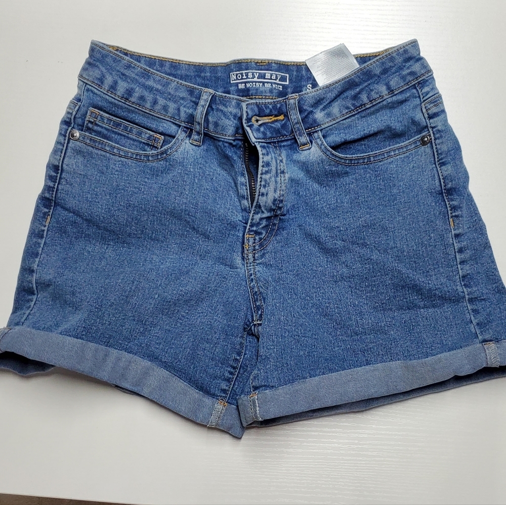 Noisy May denim shorts size small